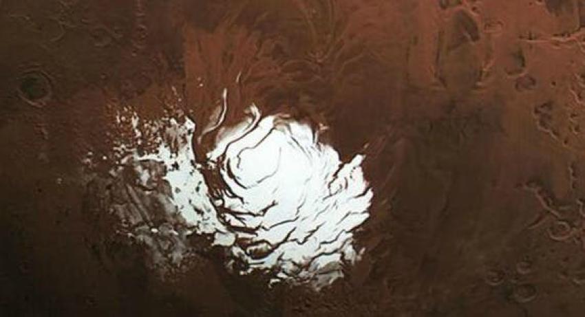 Captan impresionante imagen del Polo Sur de Marte