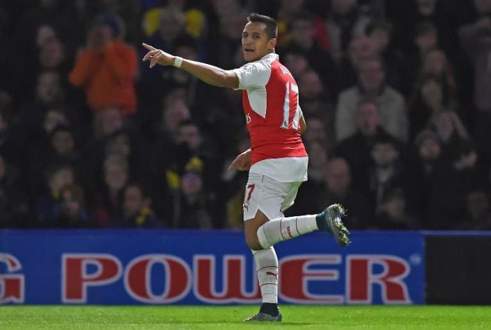Ferdinand confiesa que sus hijos se hicieron hinchas del Arsenal por Alexis Sánchez