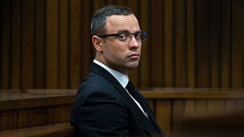 Oscar Pistorius sale de la cárcel y ya cumple arresto domiciliario en la casa de su tío