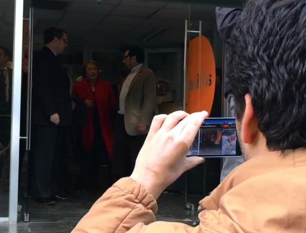 La cobertura multimedia de entrevista a Presidenta Bachelet en Tele13Radio