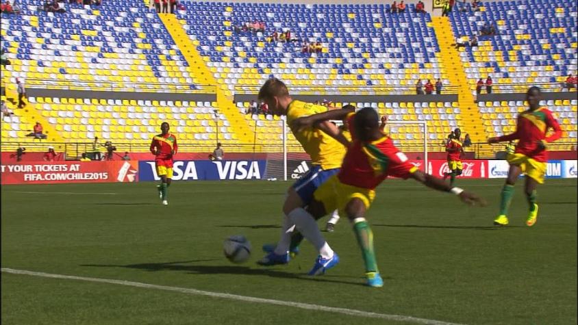 [VIDEO] Revisa el compacto del primer tiempo entre Brasil y Guinea por el Mundial Sub 17