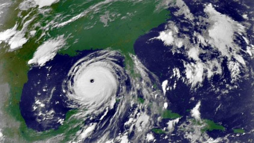 La razón por la que los huracanes con nombre de mujer "son más letales"