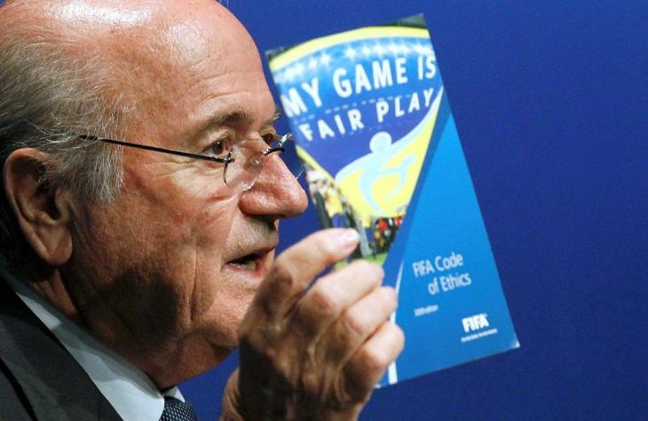 Blatter: "Jamás pedí dinero a Beckenbauer"