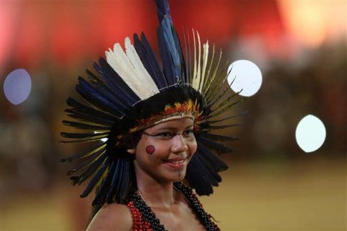 Celebran en Brasil la belleza de la mujer indígena