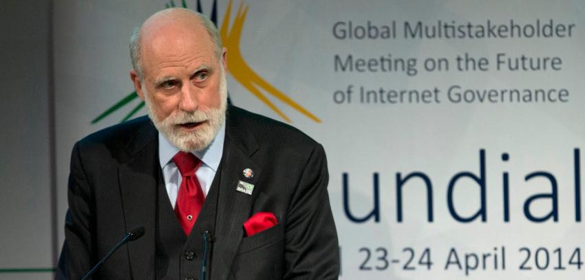 Sigue en vivo la charla de Vint Cerf, el "padre de Internet" sobre desarrollo digital