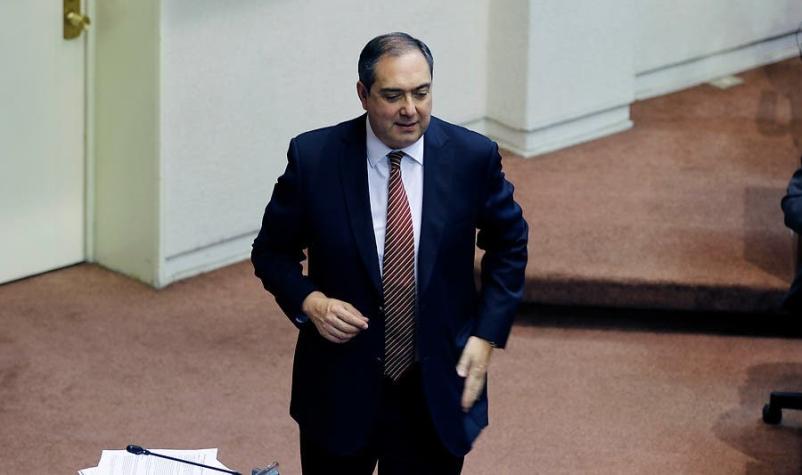 Supenden por ocho días juicio contra senador desaforado Carlos Bianchi