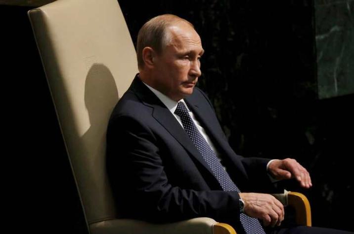Putin dice que Turquía derribó avión ruso para ayudar al Estado Islámico