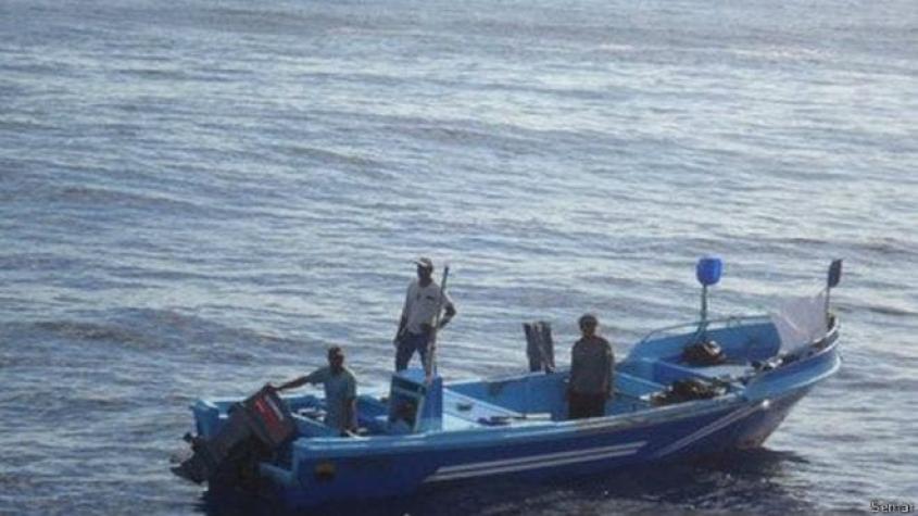 Rescatan en México a cuatro pescadores que naufragaron en Ecuador hace un mes