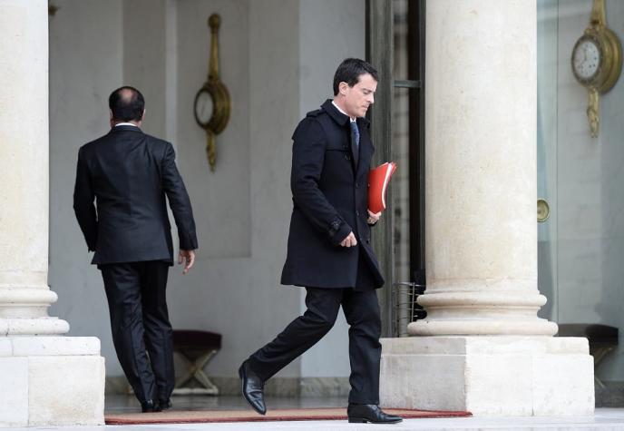 Valls advirtió tras atentados que Francia atacará al EI "para destruirlo"