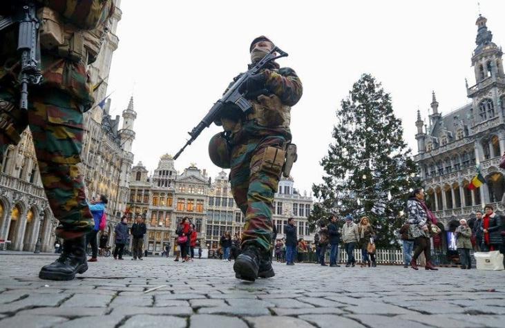 Bélgica inculpa a sexta persona por participación en atentados de París