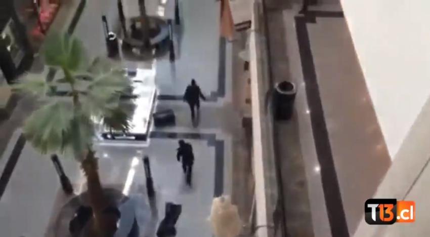 Testigos relatan el dramático momento del asalto en el mall Alto Las Condes