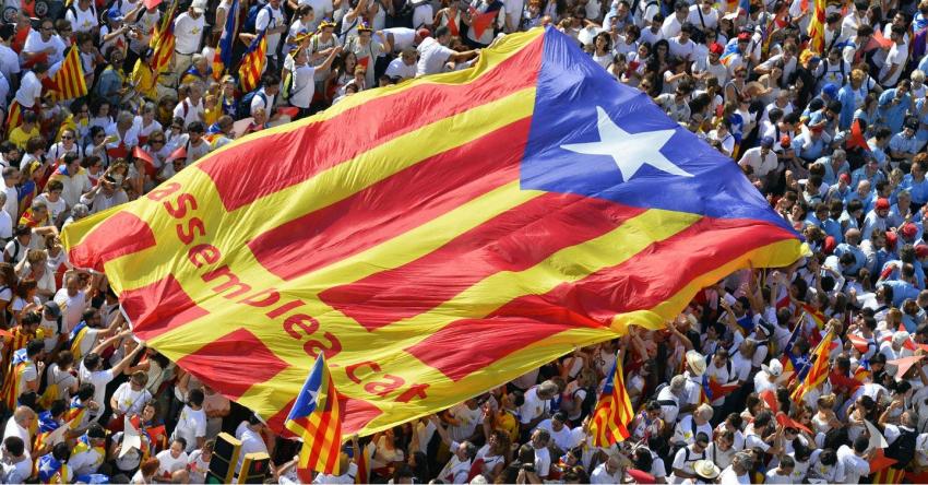 La izquierda radical decide si apoya un gobierno separatista en Cataluña