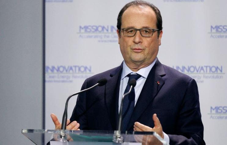 Popularidad de Francois Hollande sube a un 50% tras atentados en París