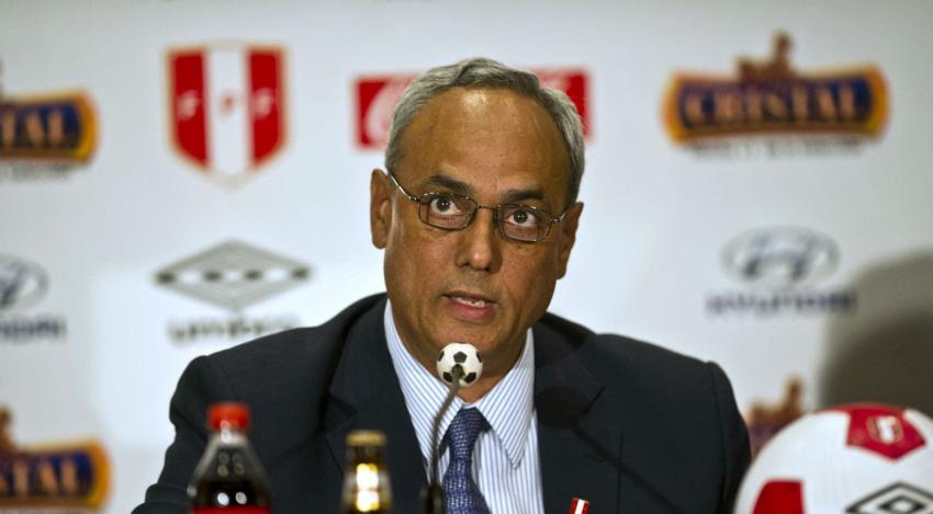 Ex jefe del fútbol peruano es detenido por corrupción en la FIFA