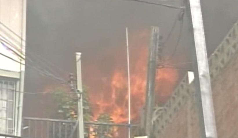 Generador en mal estado ocasiona incendio en Valparaíso