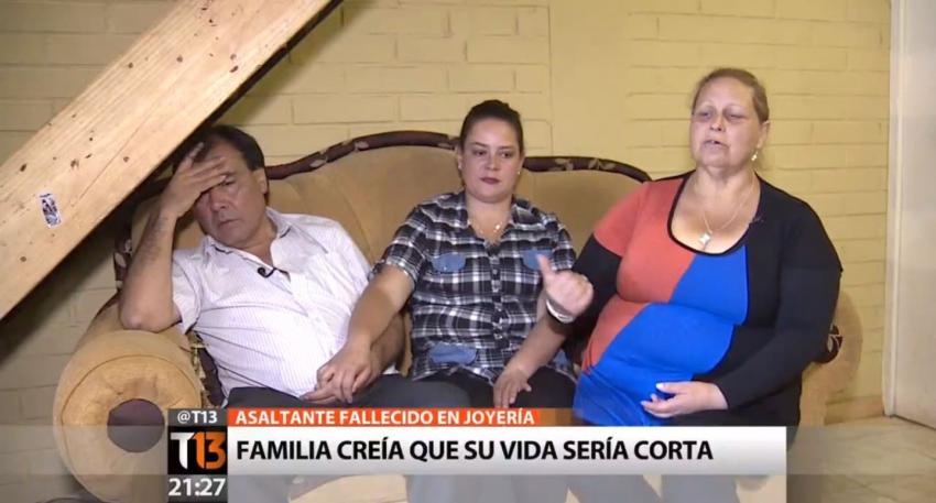 El duro relato de los padres del delincuente abatido en asalto a joyería en Mall Alto Las Condes