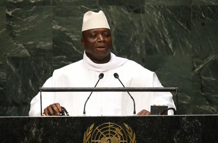Presidente de Gambia afirma que su país pasó a ser "un Estado islámico"