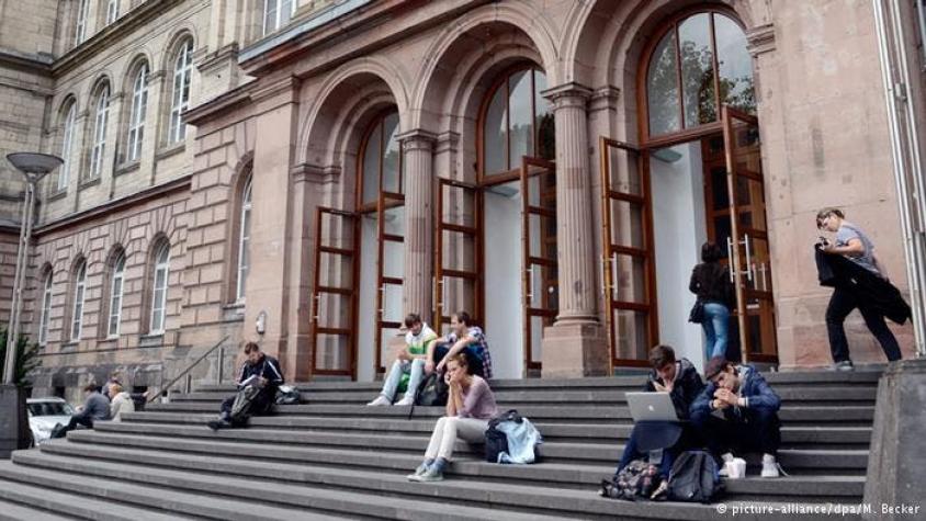 Abandonar los estudios: antes fracasados y hoy codiciados