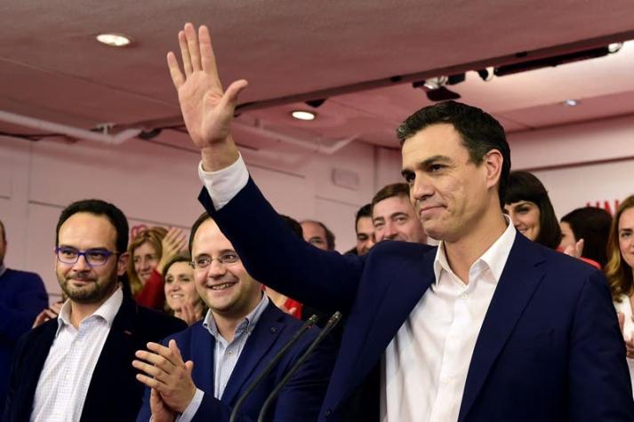 El líder socialista español rechaza facilitar un gobierno de Rajoy
