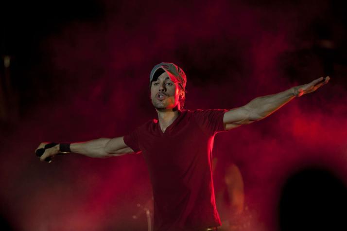 Tras show de Enrique Iglesias podrían prohibirse los "conciertos indecentes" en Sri Lanka
