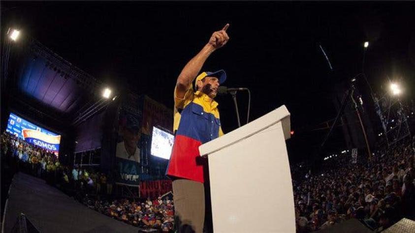 Enrique Capriles tras votar: "Los venezolanos queremos que triunfe nuestro país"