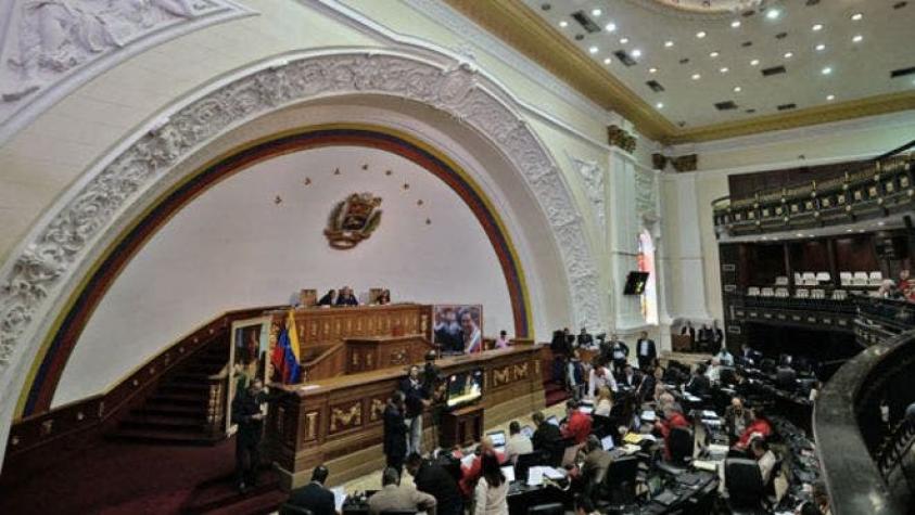 Parlamento venezolano negará decreto de emergencia económica de Maduro