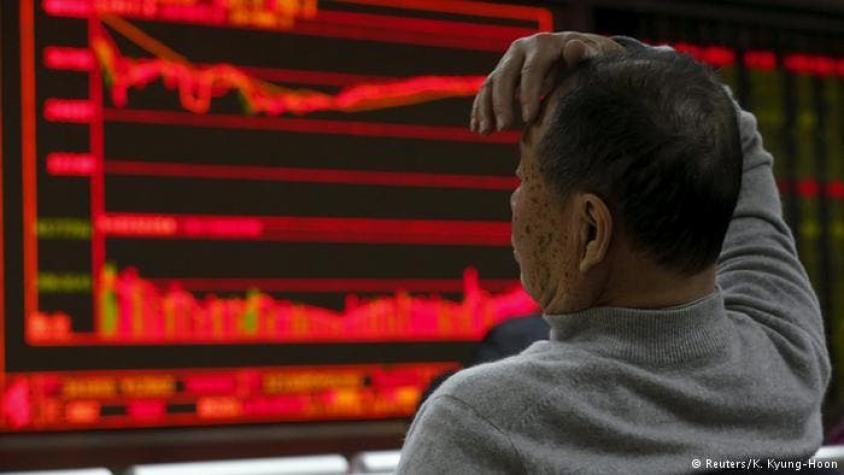 La Bolsa de Shanghai abre con fuertes fluctuaciones