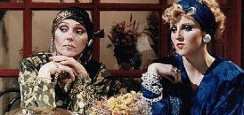 Gloria Münchmeyer revive a clásico personaje de "La Vicky y la Gaby": "Me insistieron para hacerla"