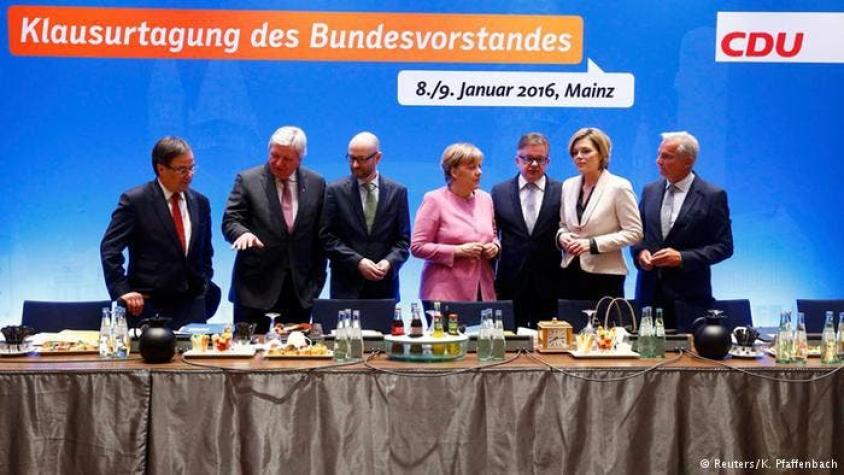 Merkel apoya endurecimiento de leyes tras ataques en Colonia