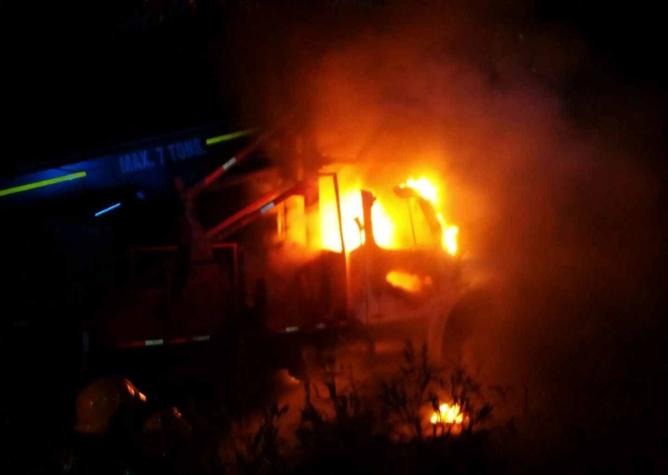 Triple atentado incendiario se registra en provincia de Arauco