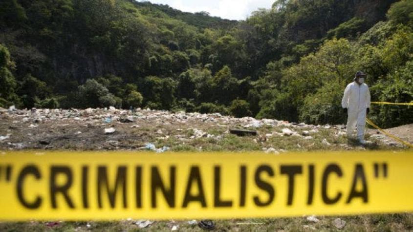México: peritos investigan restos humanos hallados en Guerrero