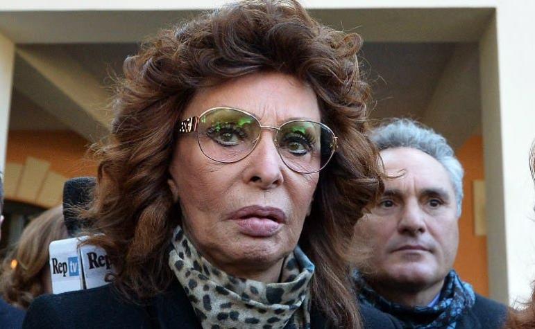 Sofía Loren encabeza a las personalidades que homenajean a Ettore Scola