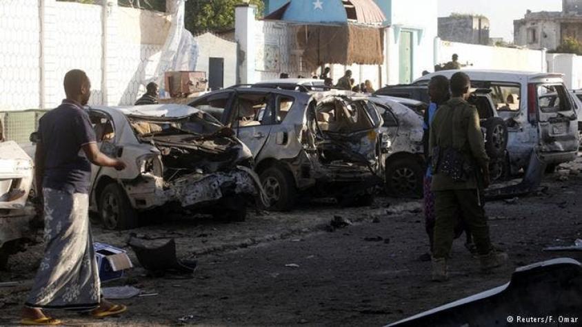 Al menos 20 muertos por ataque de Al Shabab en Mogadiscio