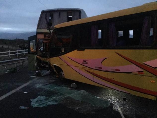 La Serena: 35 personas heridas deja accidente entre buses en la Cuesta Porotito