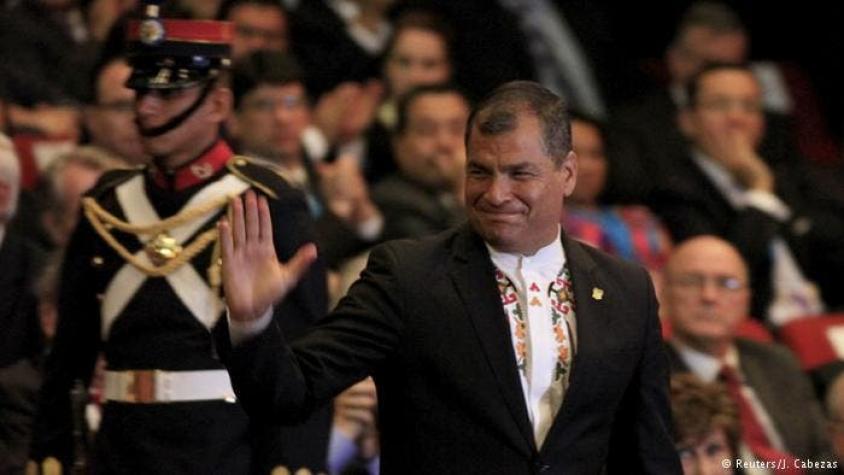 Correa indulta a exmilitar condenado por sublevación en 2010