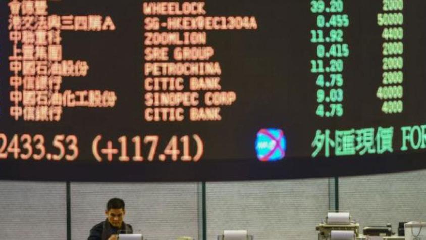 La bolsa de Hong Kong cierra con una caída de casi 4%