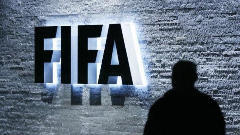 FIFA anuncia que suspende financiamiento a Conmebol y Concacaf