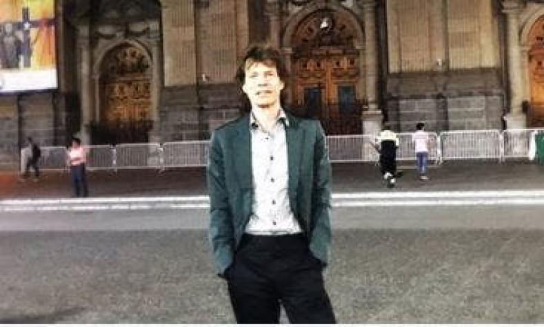 Mick Jagger se despide de Chile en plena Plaza de Armas de Santiago
