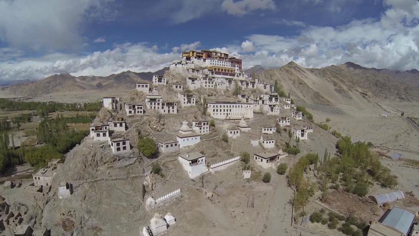 Destinos del Mundo: Thiksey, un monasterio budista en medio de Los Himalayas