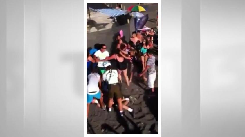 [VIDEO] Violenta pelea en Lican Ray comenzó como riña familiar