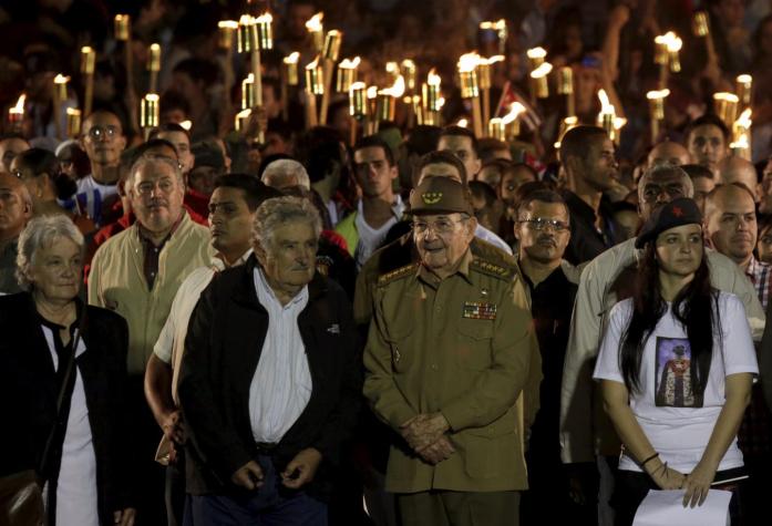 José Mujica revela que Raúl Castro dejará presidencia de Cuba