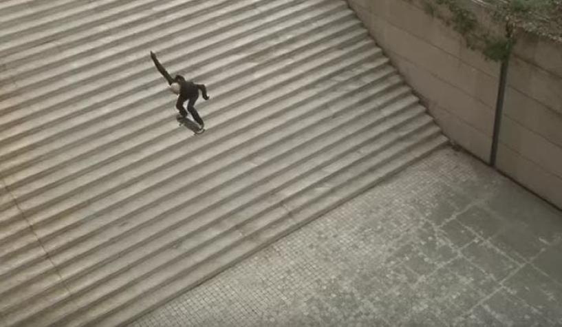 [VIDEO] Skater voló para saltar escalera de 25 peldaños