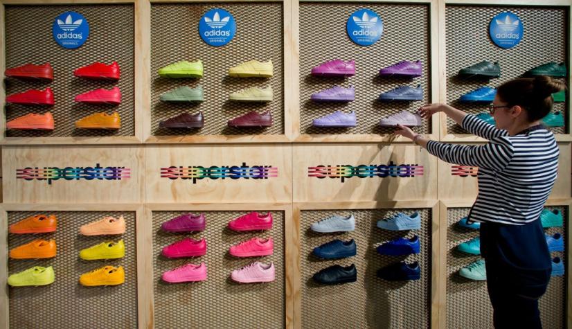 Adidas revela una nueva cláusula a favor de sus deportistas y la comunidad LGBT