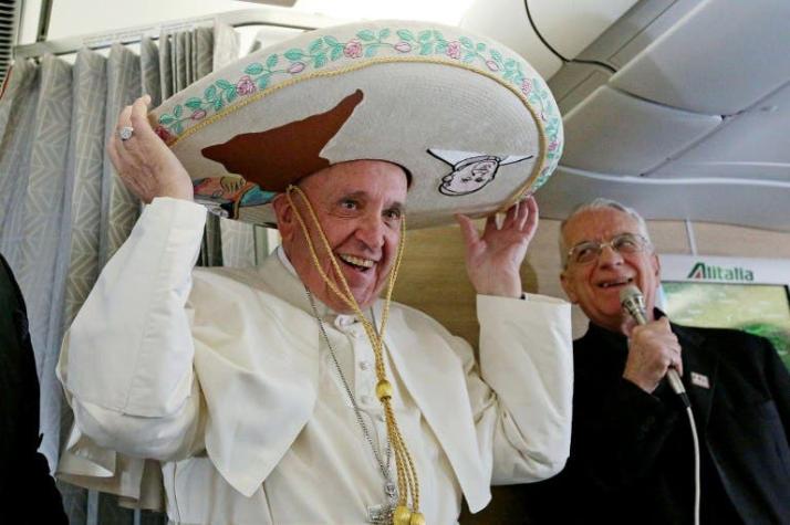 El papa inicia su esperada visita a México con un inédito recibimiento oficial
