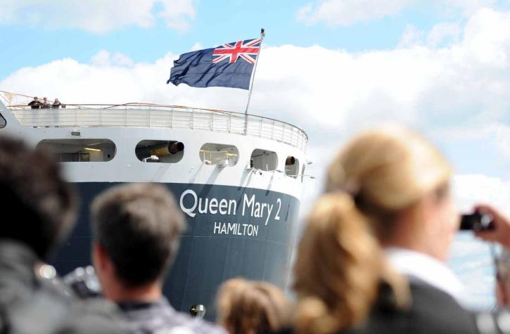 Queen Mary 2 será registrado en investigación de chileno que cayó al mar