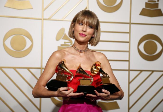¿No viste los Grammy? 10 momentos destacados de los premios musicales