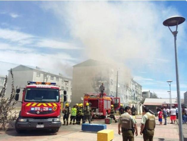 [VIDEO] Incendio en sector en Concepción afecta a al menos 12 departamentos