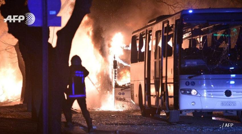 Turquía: Atentado con auto bomba deja 28 muertos y 61 heridos