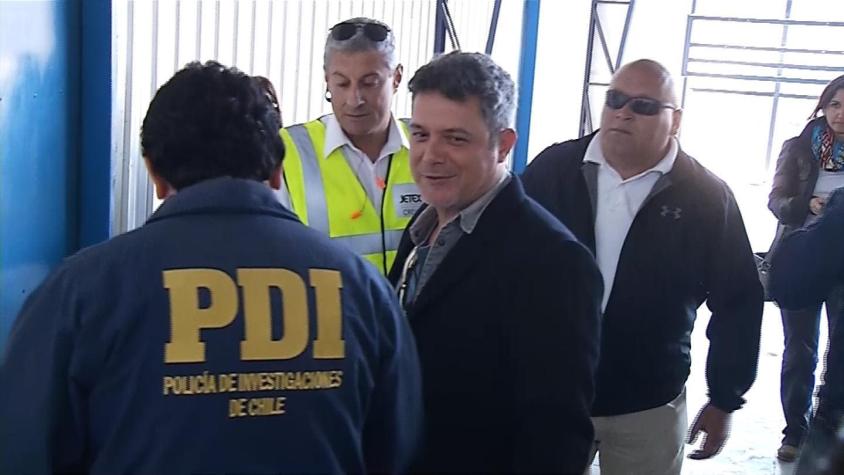 [VIDEO] Alejandro Sanz llega a Viña del Mar y saluda a sus fanáticos