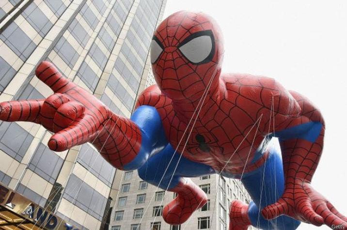 De los hombres murciélago a la araña humana: Conoce a los superhumanos de la vida real